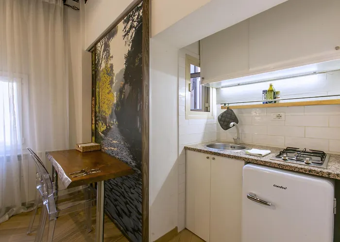 Trevi Little Palace #3 Apartament *